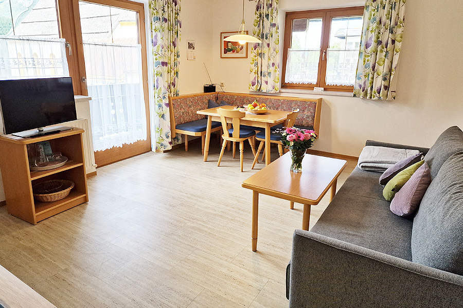 ferienhaus-hofer-ellmau-appartement-02